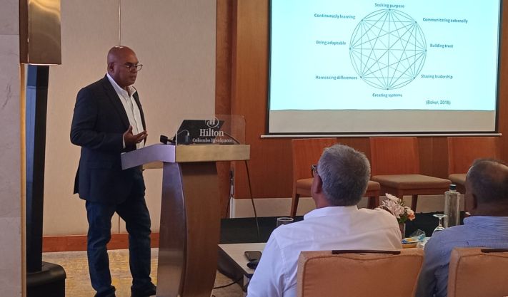 Illustration representing operational transformation and performance improvement in supply chain and business operations